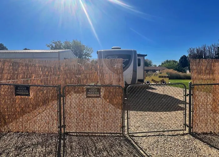 Luxury Glamping Near Idaho Event Center In Nampa