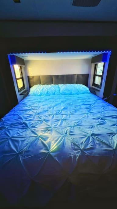Luxury Glamping Near Idaho Event Center In Apartment Nampa