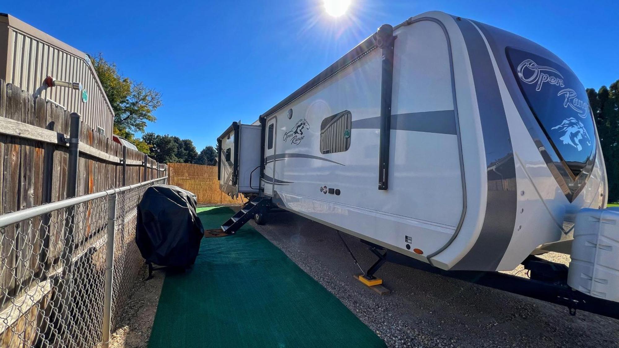 Luxury Glamping Near Idaho Event Center In