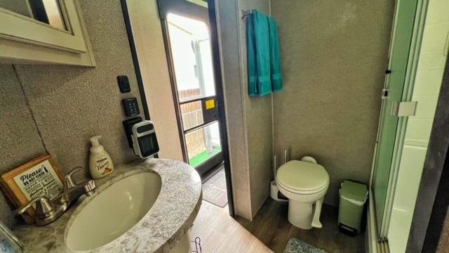 Luxury Glamping Near Idaho Event Center In Apartment Nampa